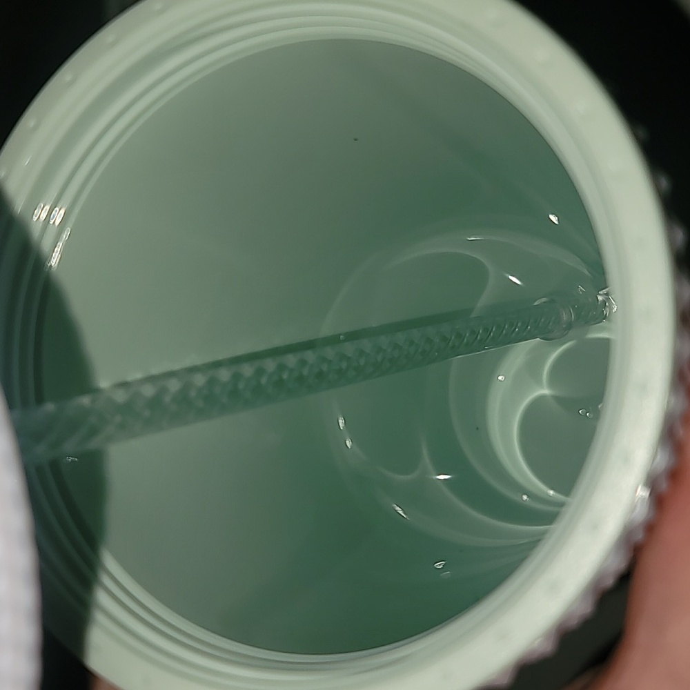 Starbucks Spring 2024 24oz Venti White Studded Bling Cold Cup - Picture 6 of 7
